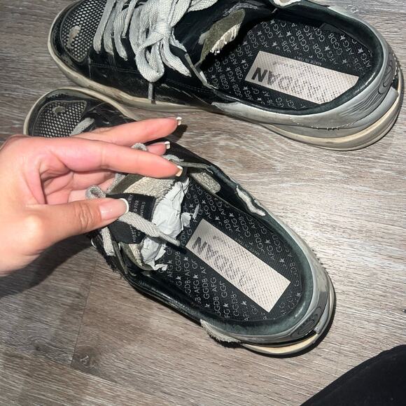 Golden Goose Black and Cream Stardan Trainer Shoes Size 44 - Picture 7 of 11